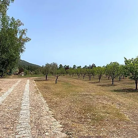 Relais Benemari مزرعة للإقامة *