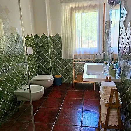 Relais Benemari مزرعة للإقامة